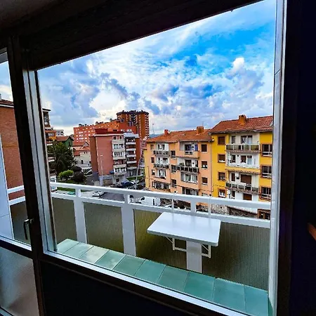 Apartment Bilbao/cruces A 10'bilbao/5' Bec Barakaldo